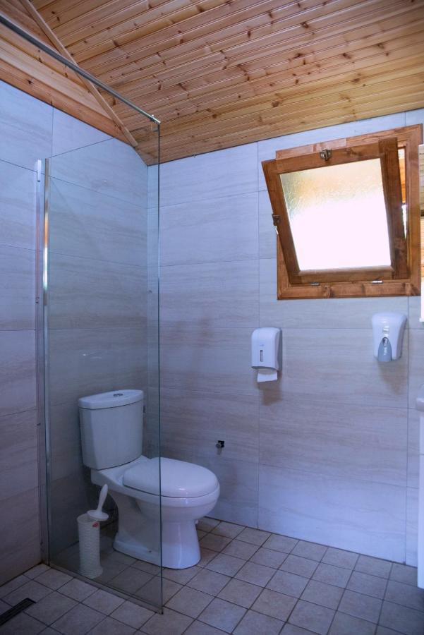 Farma Sotira Hotel Leskovik Екстериор снимка