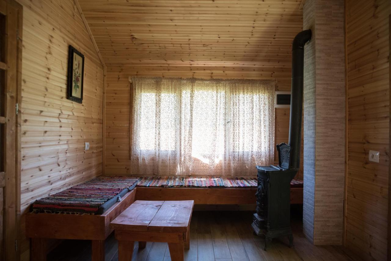 Farma Sotira Hotel Leskovik Екстериор снимка