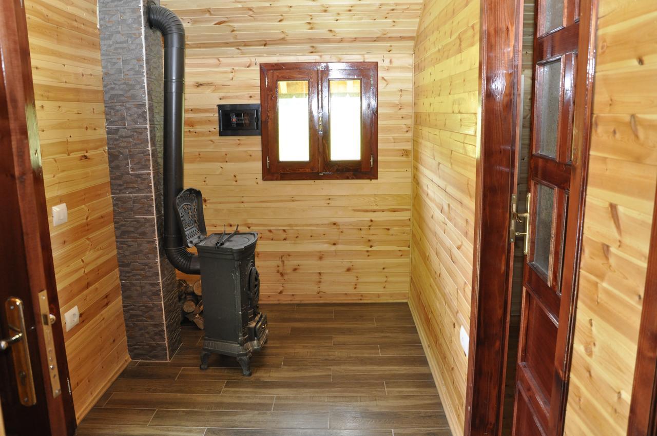 Farma Sotira Hotel Leskovik Екстериор снимка